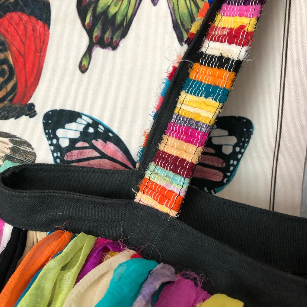 Fun Layered Colorful Bag - Picture 4 of 6